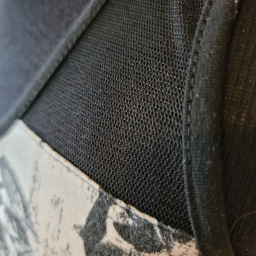 Skull And Rose's B&W Eyelet Front With Net - image 6